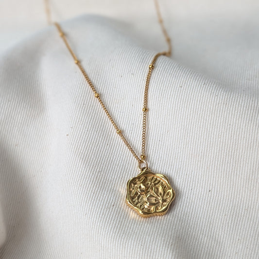 LILY BLOOM PENDANT