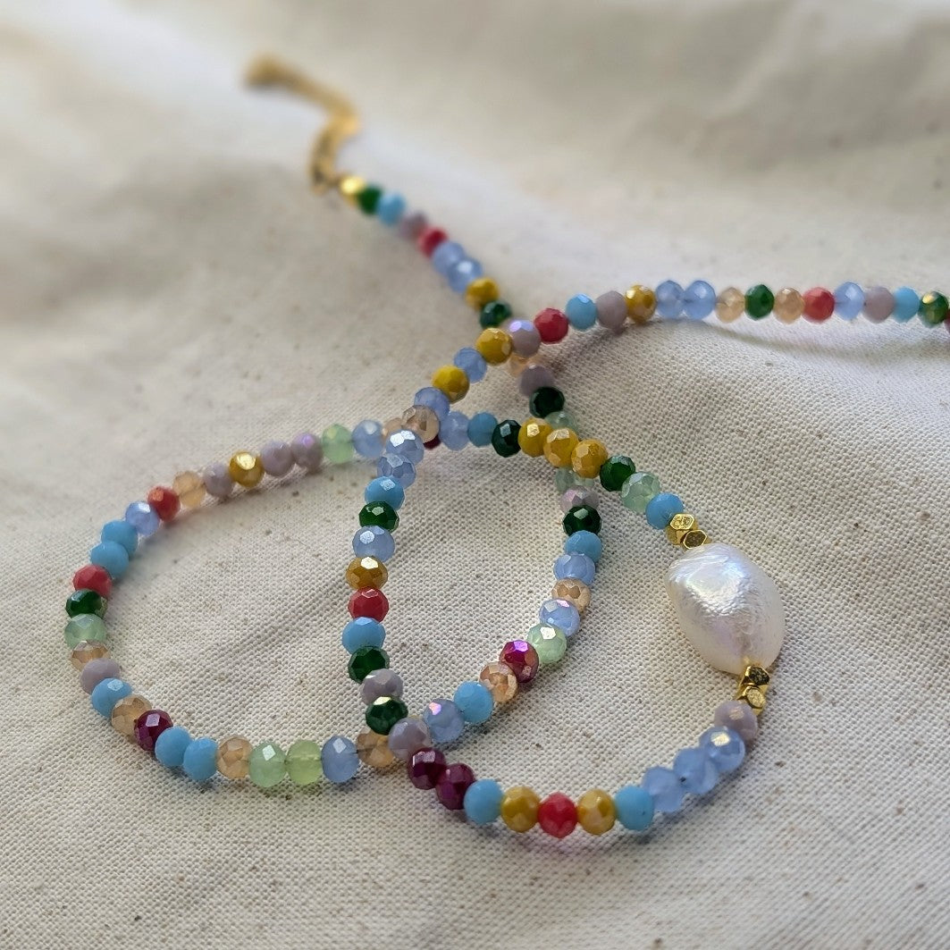 RAINBOW PEARL CHOKER