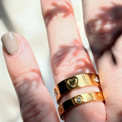 CRYSTAL HEART RING 4 MM